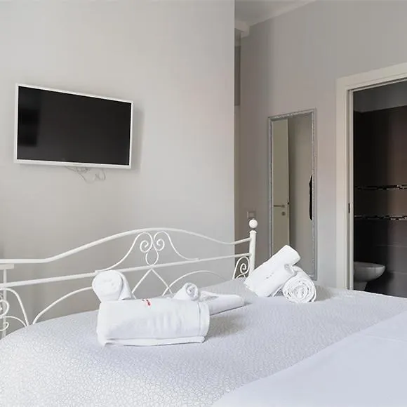 Nocleg ze śniadaniem B&B Universita Neapol